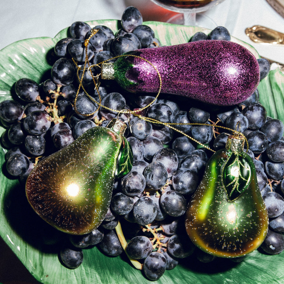 Aubergine med glimmer, Glas ornament - Vondels